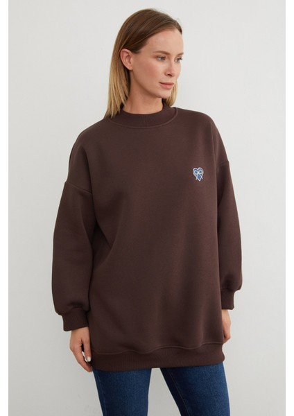 3 Iplik Kurdele Taş Işlemeli Oversize Sweatshirt modelleri