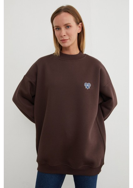 3 Iplik Kurdele Taş Işlemeli Oversize Sweatshirt fırsatları