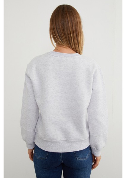 3 Iplik Metal Aksesuarlı Bisiklet Yaka Sweatshirt