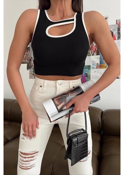 Pencereli Kaşkorse Crop