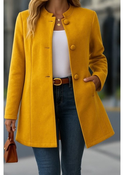 Miracotton Kadın Uzun Kollu Hakim Yakalı Önden Düğmeli Cep Detaylı Kısa Kaşe Kaban