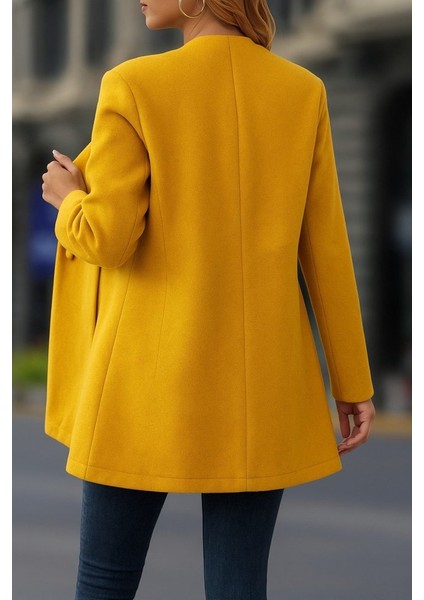Miracotton Kadın Uzun Kollu Hakim Yakalı Önden Düğmeli Cep Detaylı Kısa Kaşe Kaban modelleri