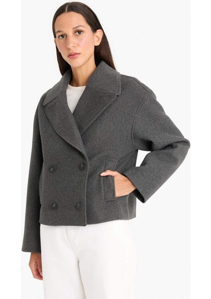 Regular Fit Düğmeli Crop Kaşe Kaban E8646AX25AU modelleri