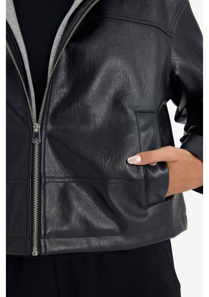 Relax Fit Çıkarılabilir Kapüşonlu Fermuarlı Suni Deri Mont E8543AX25AU