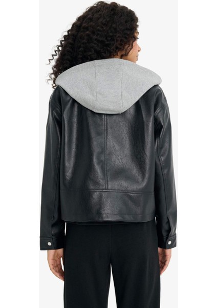 Relax Fit Çıkarılabilir Kapüşonlu Fermuarlı Suni Deri Mont E8543AX25AU