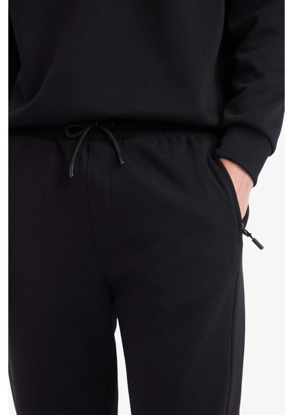Slim Fit Dar Kesim Fermuar Cepli Pike Eşofman Altı D5258AX25AU