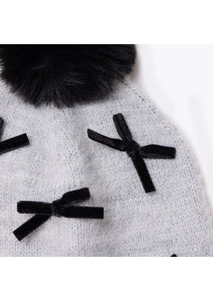 Kız Bebek Bere Triko modelleri