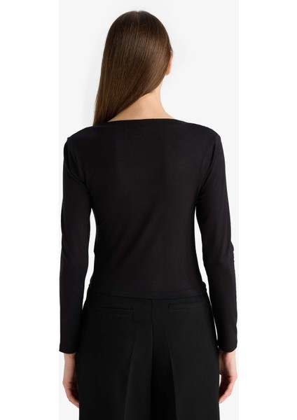 Slim Fit Dar Kesim Kayık Yaka Uzun Kollu Bluz D5300AX25AU