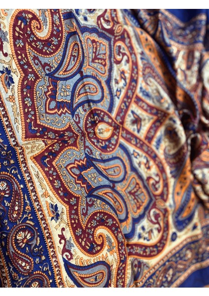 Hint Ipeği Vual Şal Lacivert Renkli