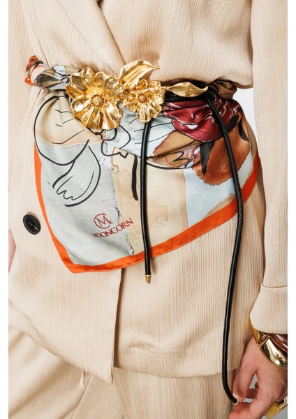 Almira Fular Koleksiyonu fırsatları