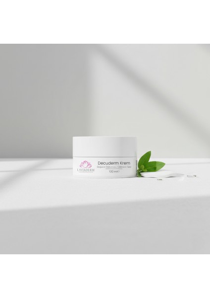 Decuderm Yatak Yarası Kremi 100 ml Hassas Ciltler için Onarıcı Etki fırsatları