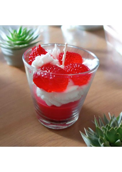 Çilek Kokulu Soya Wax Mum indirimleri