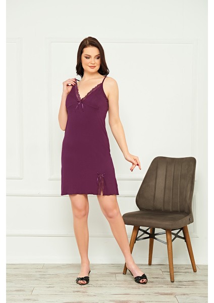 Kadın Patlıcan Süper Yumuşak Örme Viskon Yırtmaçlı Ip Askılı Gecelik