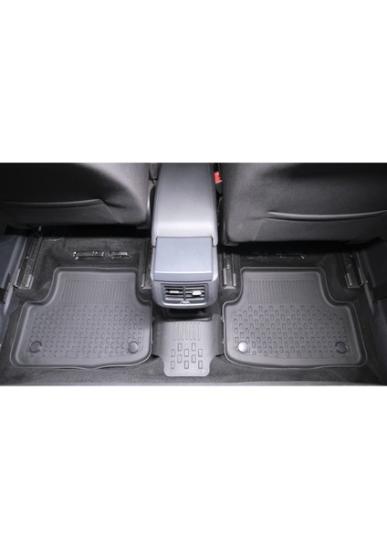 Seat Ateca 2017-2022 4.5D Havuzlu Paspas Siyah