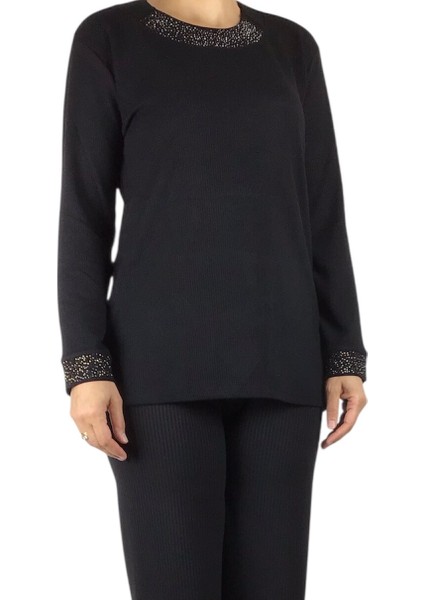 Kadın Yaka ve Kolağzı Taş Işlemeli Mevsimlik Bluz modelleri