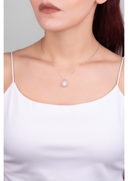 Ay Çiçeği Mozanit 18 Ayar Beyaz Altın Kaplama 44 cm Gümüş Kolye fırsatları