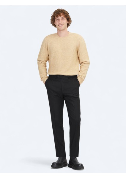 Siyah Düz Dokuma Fitted Fit Klasik Pantolon