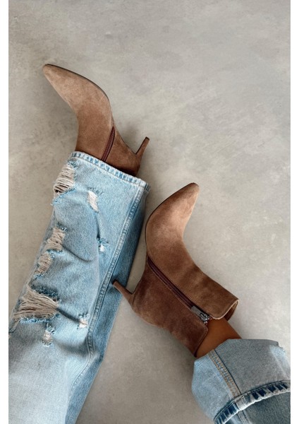 Adele Toprak Hakiki Deri Topuklu Bot fırsatları