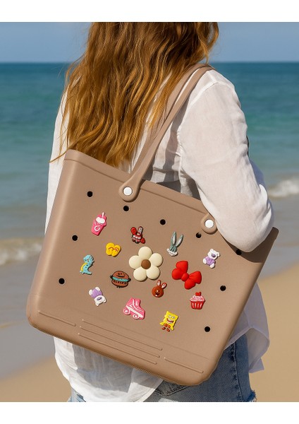 Rahat Taşınabilir Eva Omuz Çantası – Charm Detaylı