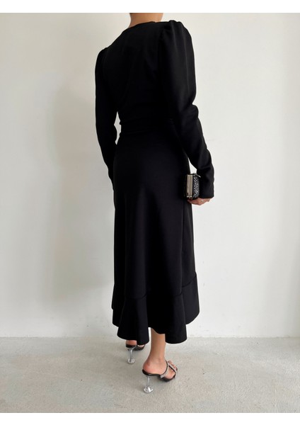 Eyesof Krep Kumaş Midi Boy Kuşaklı Uzunkol Elbise 113 cm