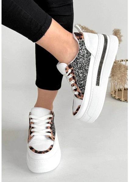 Lawin Beyaz Cilt Siyah Simli Bağcıklı Spor Ayakkabı modelleri