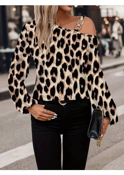 Kadın Uzun Kollu Tek Omuzu Açık Tokalı Leopar Desenli Modal Bluz