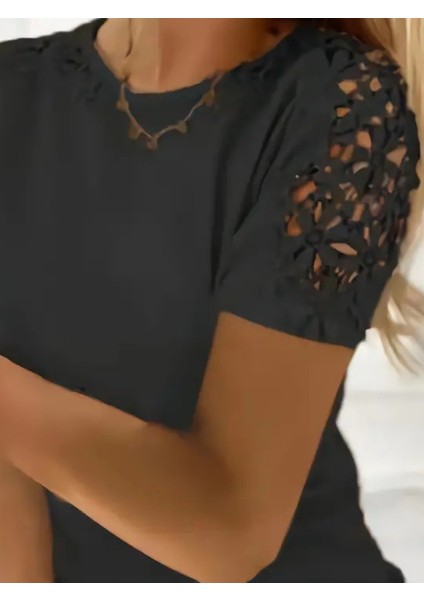 Eyesof Kadın Kısa Kollu Bisiklet Yaka Kolları Çiçekli Güpür Detay Viskon Bluz