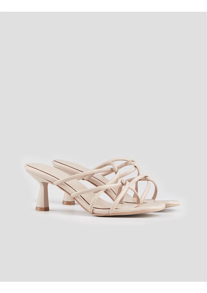Çapraz Bantlı Bej Kadın İnce Topuklu Terlik fiyatları