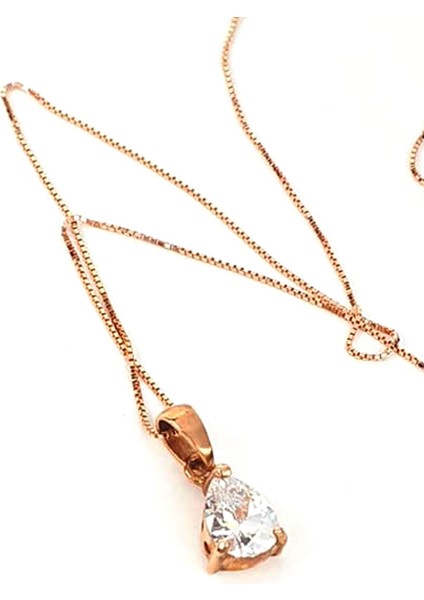 Pırlanta ışıltısında zirkon taşlı gümüş rose kolye fiyatları