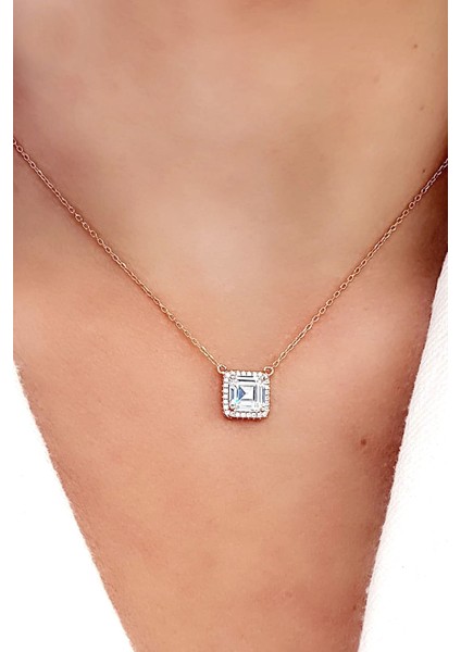 Baget Swarovski Taşlı 925ayar Gümüş Rose Kare Tek Taş Kolye