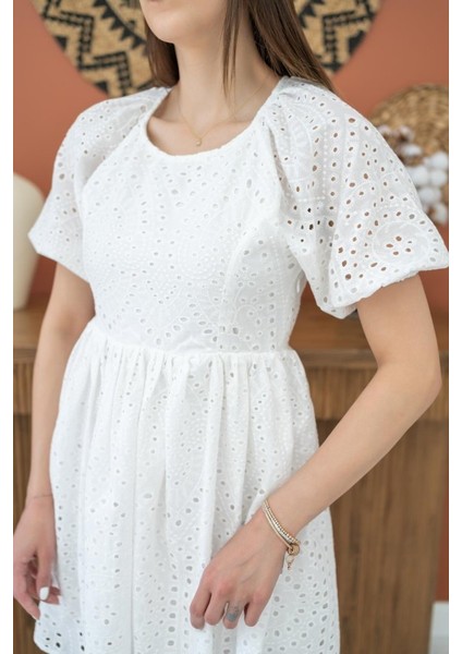 Eyesof Beyaz Fisto Elbise