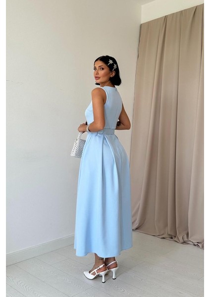 Eyesof Bebe Mavi Halter Yaka Kloş Elbise fırsatları