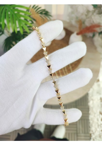 14 Ayar Altın Kaplama Sıralı Üçgen Bileklik fiyatları