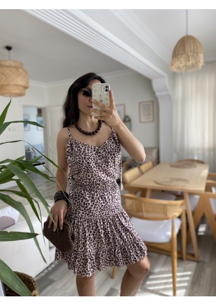 Eyesof Kadın Askılı V Yaka Beli Pileli Leopar Desen Eteği Fırfırlı Süprem Elbise