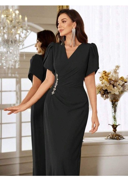 Kadın Kısa Kollu Kruvaze Yakalı Belden Çiçek Aksesuarlı Yırtmaçlı Ithal Krep Elbise fiyatları