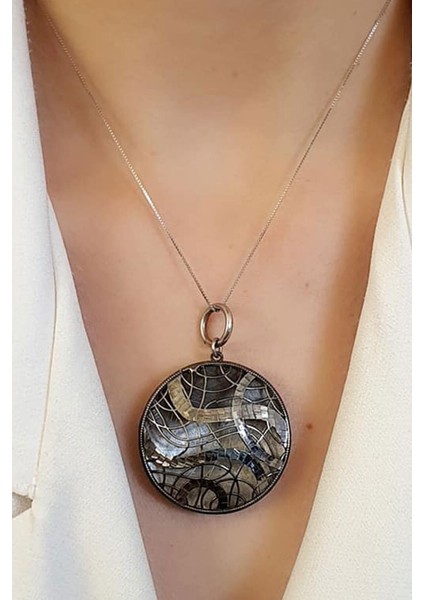 İtalyan tasarımı 925 ayar gümüş lüks kolye fiyatları