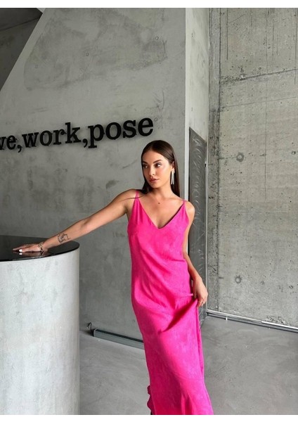 Eyesof Jakarlı Askılı Saten Elbise Asimetrik - Pembe fırsatları