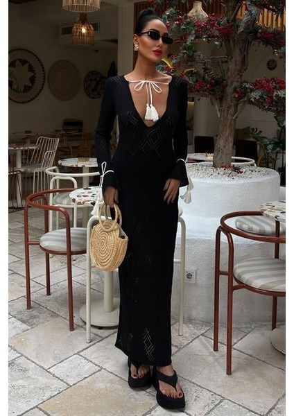 Eyesof Püskül Bağcık Detaylı V Yaka Ajurlu Elbise 2850