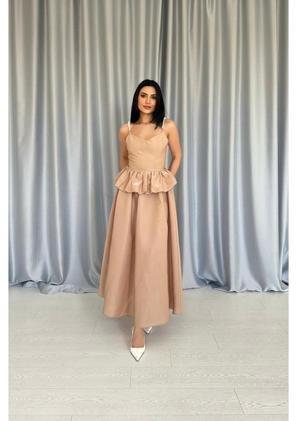 Eyesof Camel Beli Büzgülü Inci Askılı Uzun Elbise