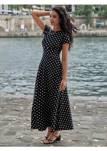 Eyesof Kadın Kısa Kollu Bisiklet Yaka Puantiyeli Maksi Örme Krep Elbise