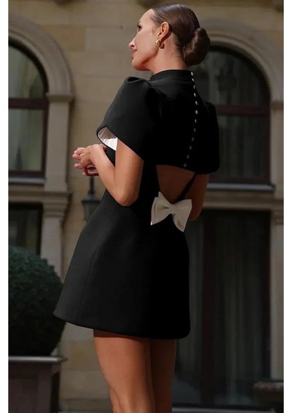 Eyesof Kadın Kısa Kollu Balıkçı Yaka Arkadan Kelebek Dekolte Detaylı Kısa Atlas Elbise modelleri