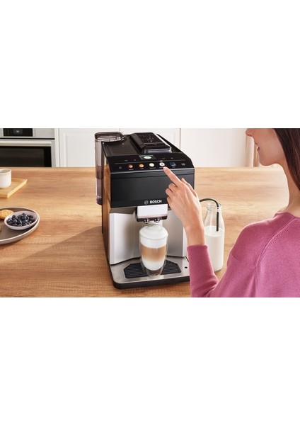 TPE40307 Serie 4, Tam Otomatik Kahve Makinesi, Verocafe, Metalik Inoks Gümüş