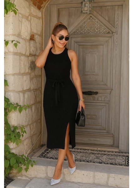 Eyesof Kadın Askılı Omuzlardan Açık Belden Kuşaklı Yandan Yırtmaçlı Triko Elbise