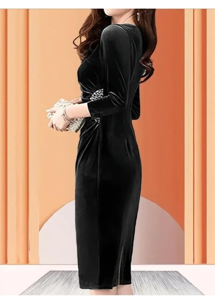 Kadın Uzun Kollu Bot Yaka Yanı Taş Detaylı Midi Kadife Elbise modelleri