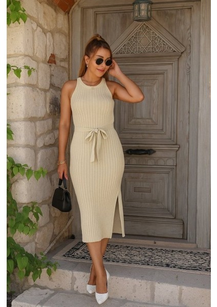 Eyesof Kadın Askılı Omuzlardan Açık Belden Kuşaklı Yandan Yırtmaçlı Triko Elbise