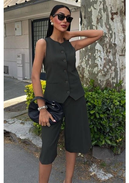 Eyesof Midi Şortlu ve Yelekli Viscon Takım 10167