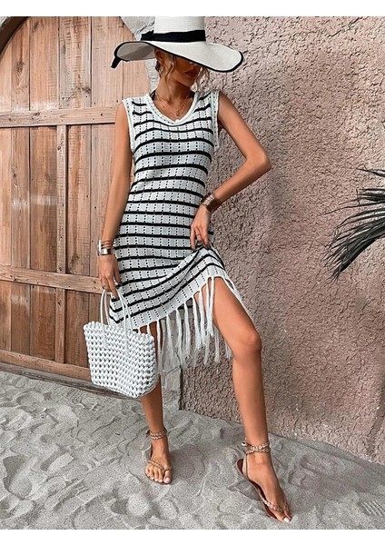 Eyesof Kadın Kolsuz V Yaka Eteği Püsküllü Çizgi Desen Triko Elbise fırsatları