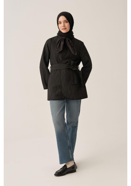 Siyah-Ince Kapitone Kruvaze Kuşaklı Ceket fiyatları