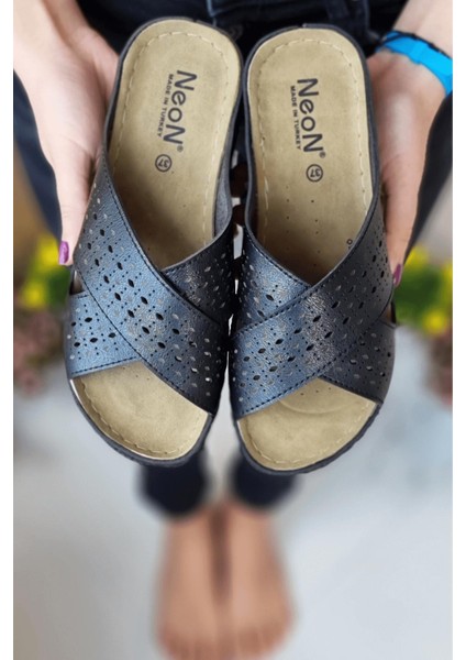 Erika Kadın Günlük Hasır Desenli Terletmeyen Anatomik Ortopedik Taban Anne Dışarı Ev Terliği indirimleri