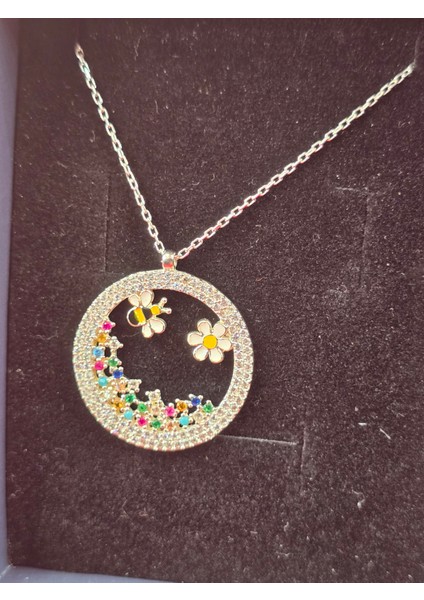 Arı Papatya Kolyesi indirimleri